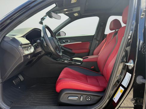 Used 2025 Acura Integra A-Spec w/ Technology Package FWD image 9