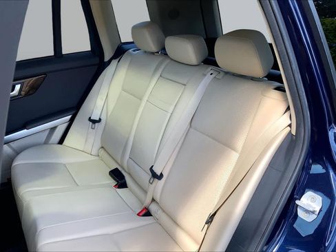 Used 2015 Mercedes-Benz GLK 350 4MATIC image 21