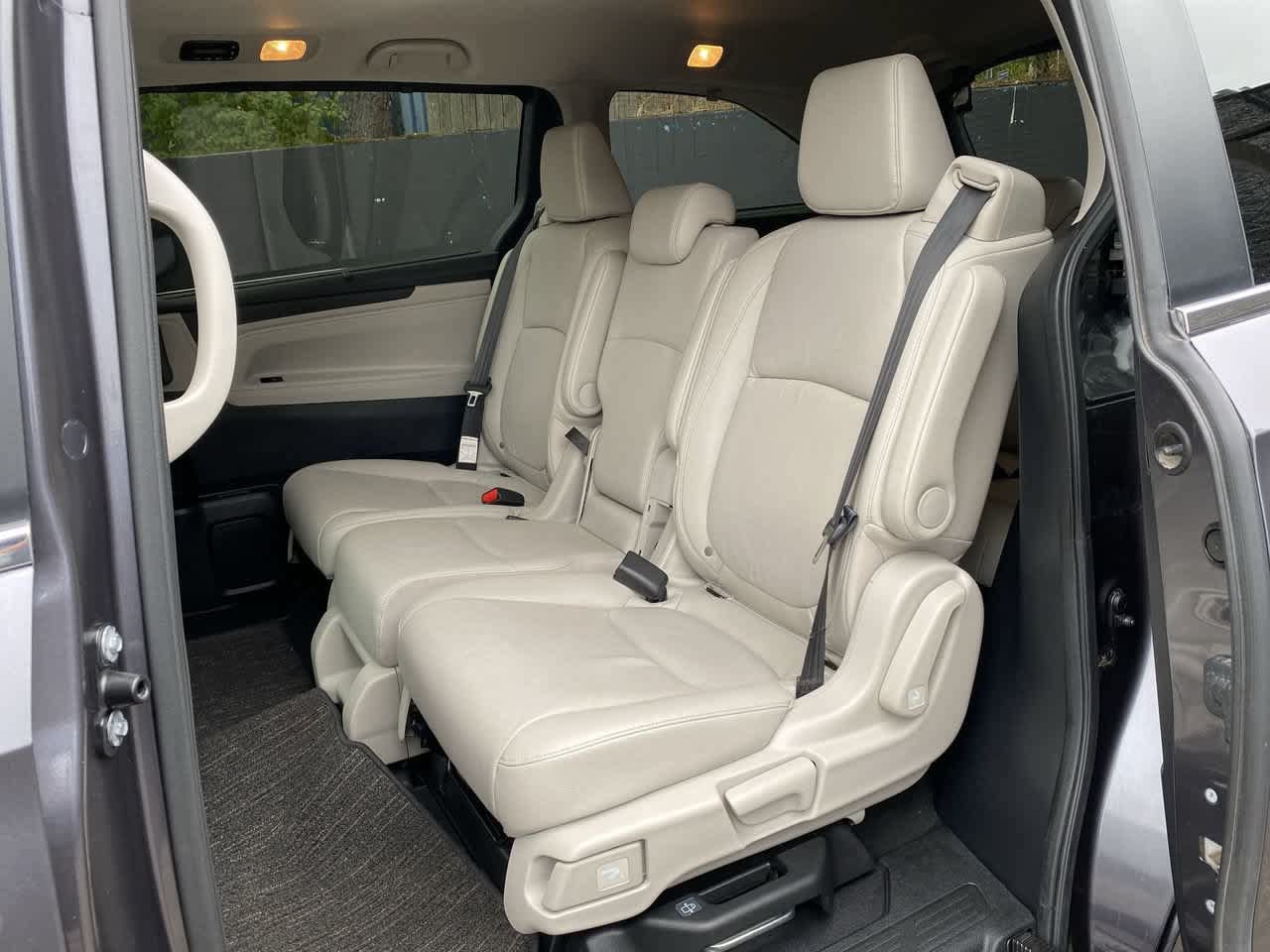 Used 2025 Honda Odyssey EX-L image 16