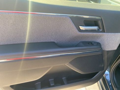 New 2026 GMC Sierra EV Elevation image 12