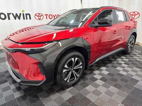 Used 2024 Toyota bZ4X XLE image 3