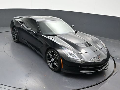 Used 2019 Chevrolet Corvette Stingray Coupe image 22