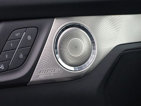 New 2026 Buick Enclave Avenir w/ Super Cruise Package image 19