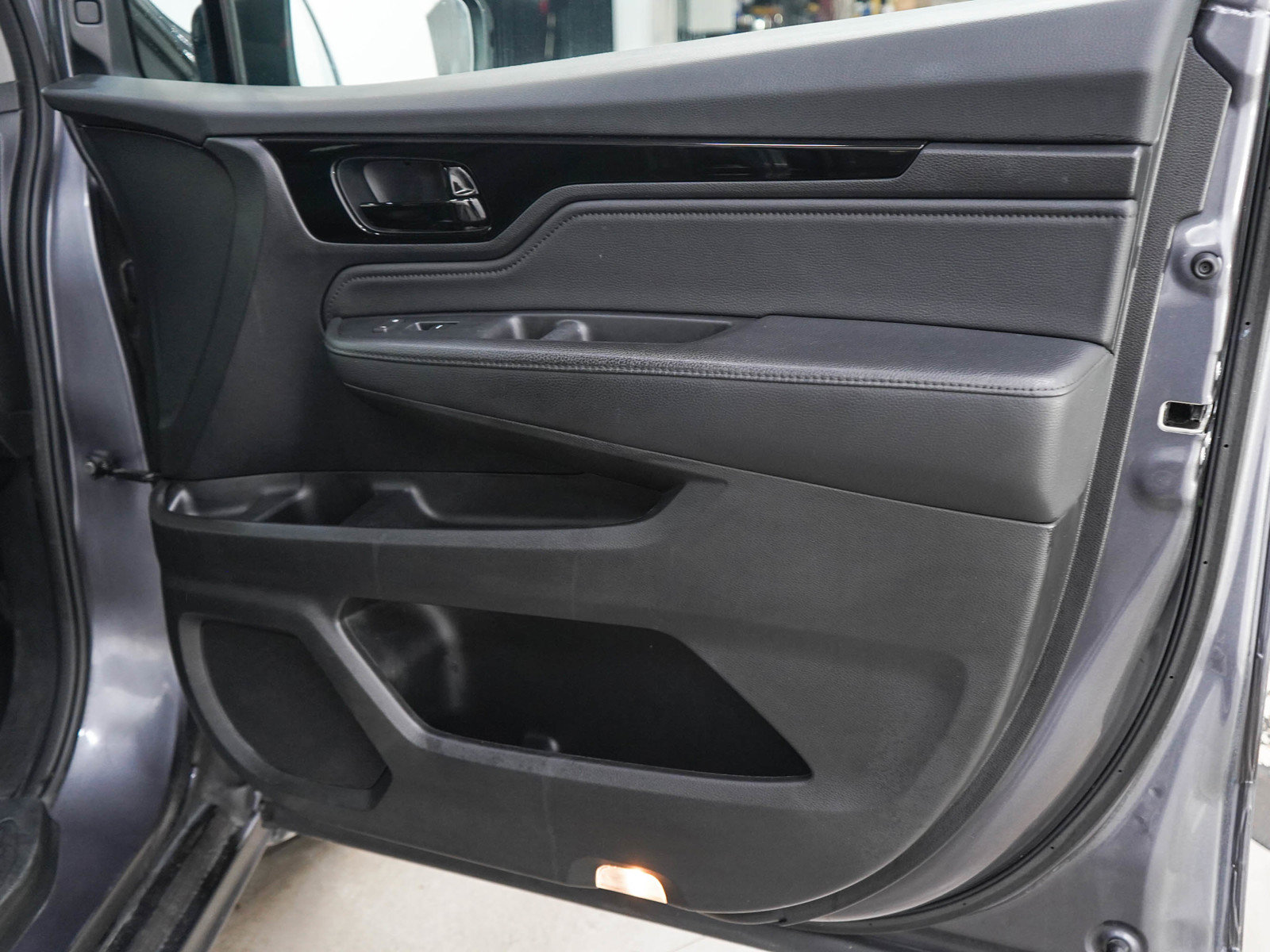 Used 2024 Honda Odyssey Touring image 9