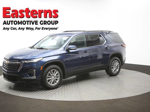 Used 2022 Chevrolet Traverse LT image 57