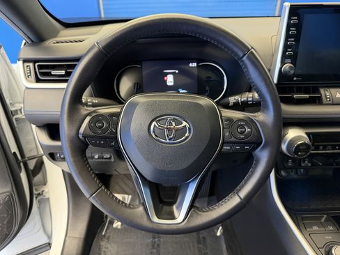 Used 2022 Toyota RAV4 XSE w/ XSE Grade Weather Package image 15