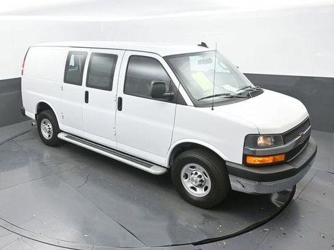 Used 2024 Chevrolet Express 2500 w/ Driver Convenience Package image 24