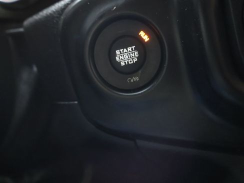 Used 2020 Jeep Wrangler Unlimited Sahara w/ Uconnect 4C Nav & Sound Group AWD/4WD image 28