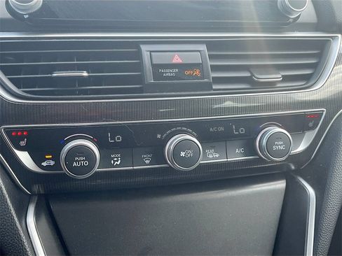 Used 2020 Honda Accord Sport image 19