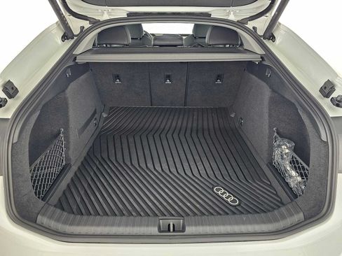 Used 2025 Audi A6 e-tron Premium Plus w/ Premium Plus RWD image 14