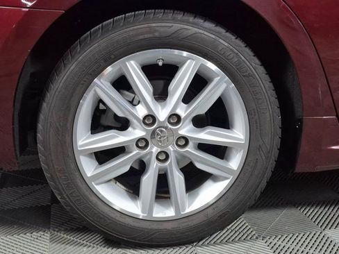 Used 2015 Toyota Avalon XLE image 23