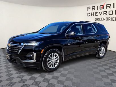 Used 2023 Chevrolet Traverse LT