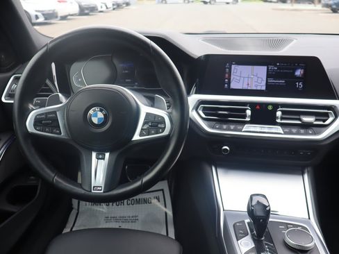 Used 2021 BMW 330i xDrive Sedan w/ M Sport Package AWD/4WD image 16
