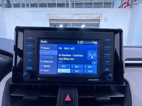 Used 2022 Toyota RAV4 XLE w/ Convenience Package AWD/4WD image 26