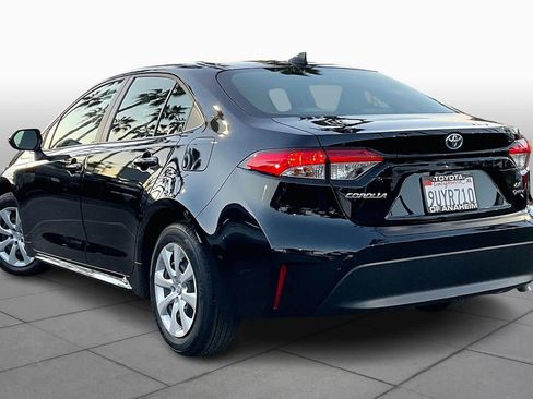 Certified 2025 Toyota Corolla LE image 10