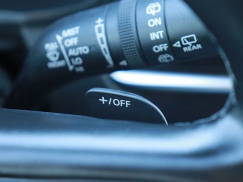 Used 2025 MAZDA CX-70 3.3 Turbo w/ Preferred Package image 22