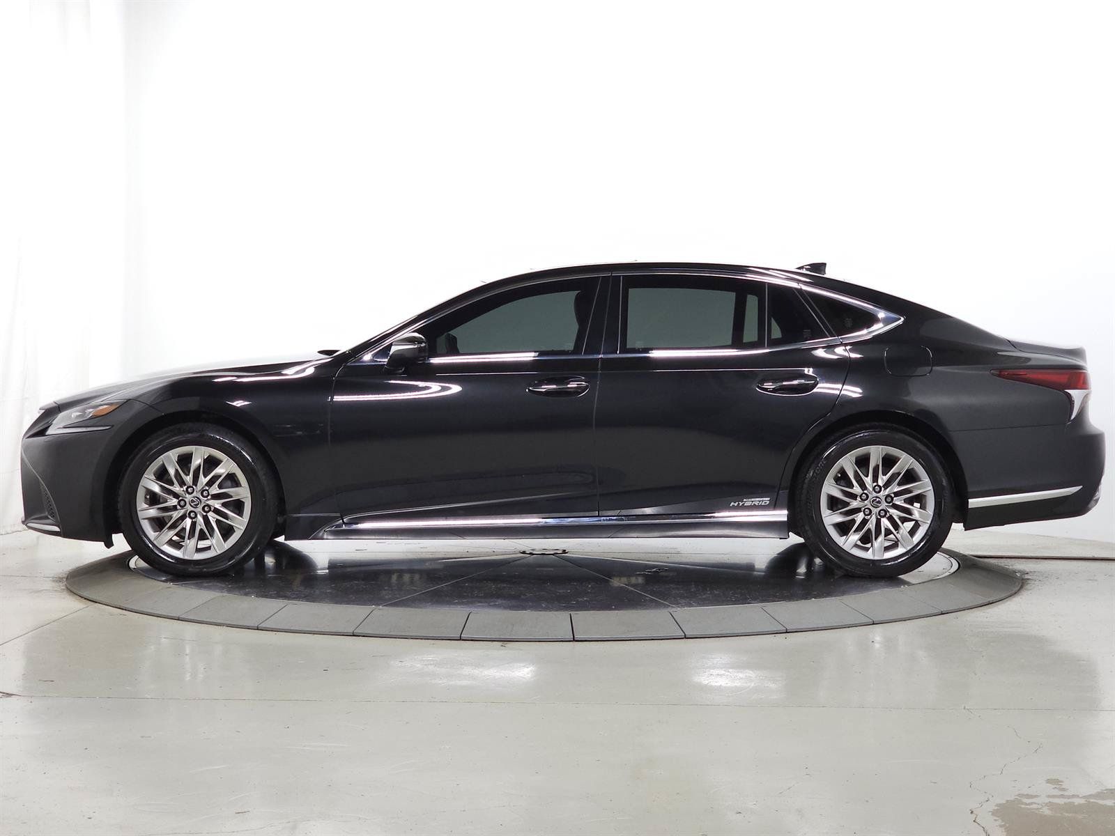 Used 2019 Lexus LS 500h AWD w/ Accessory Package (Z1) image 5