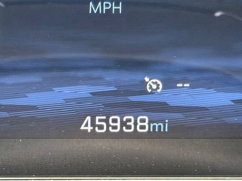 Used 2025 Chevrolet Equinox LT w/ Convenience Package II FWD image 23