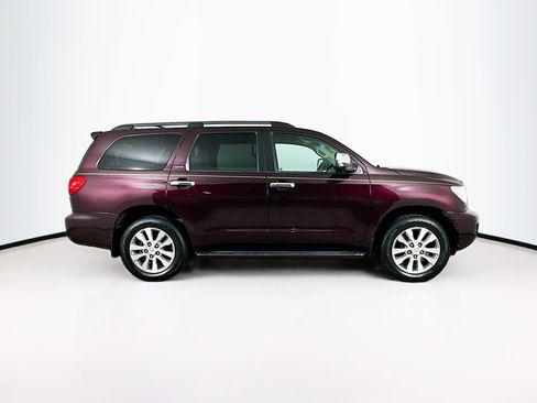 Used 2016 Toyota Sequoia Limited w/ Safety & Convenience Package image 10