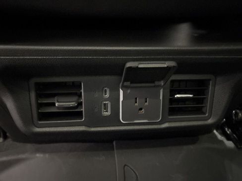 New 2026 Chevrolet Silverado 1500 RST AWD/4WD image 35
