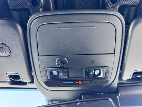 New 2025 Ford Bronco Outer Banks image 35