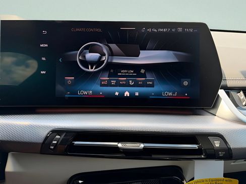New 2026 BMW X1 xDrive28i w/ Technology Package AWD/4WD image 18