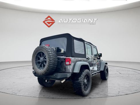Used 2016 Jeep Wrangler Unlimited Sport image 7