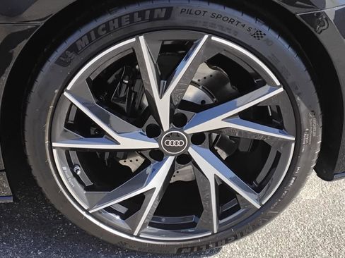 Certified 2023 Audi R8 V10 performance RWD image 11