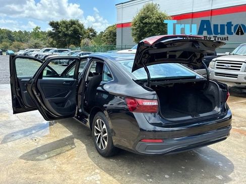 Used 2025 Volkswagen Jetta S FWD image 13