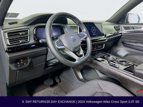 Used 2024 Volkswagen Atlas Cross Sport SE image 10