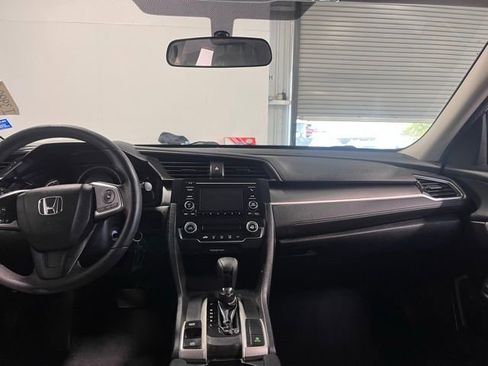 Used 2018 Honda Civic LX image 20
