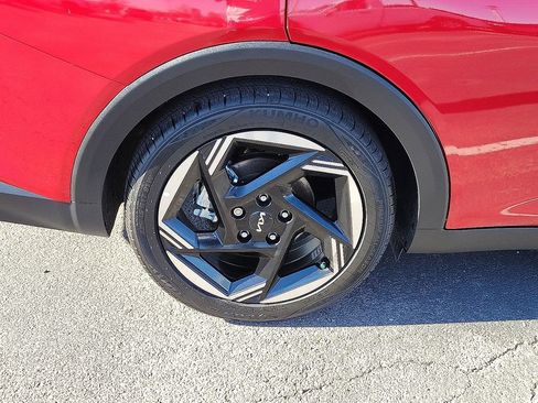 Used 2025 Kia K4 EX image 7