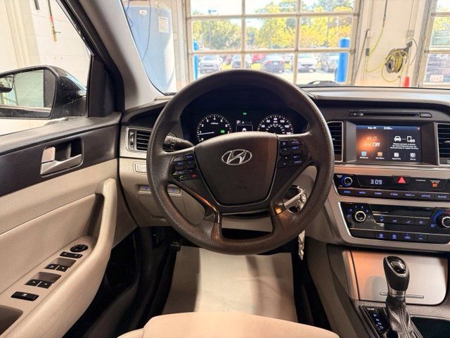 Used 2016 Hyundai Sonata Sport FWD image 17