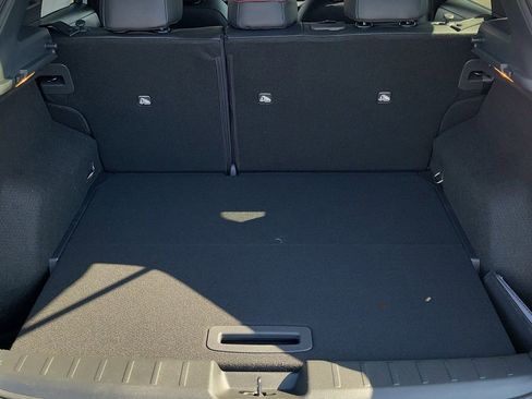 New 2026 Nissan Kicks SR image 14