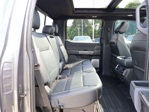 Used 2022 Ford F150 Lariat w/ Equipment Group 502A High AWD/4WD image 40