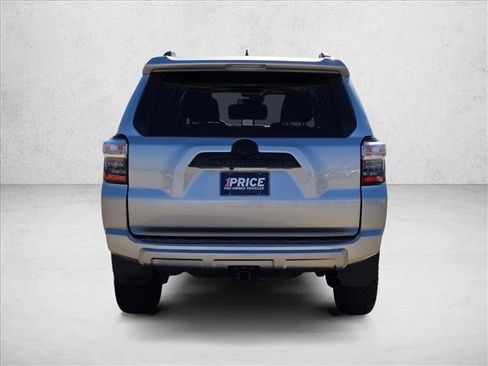 Used 2022 Toyota 4Runner TRD Off-Road Premium image 7