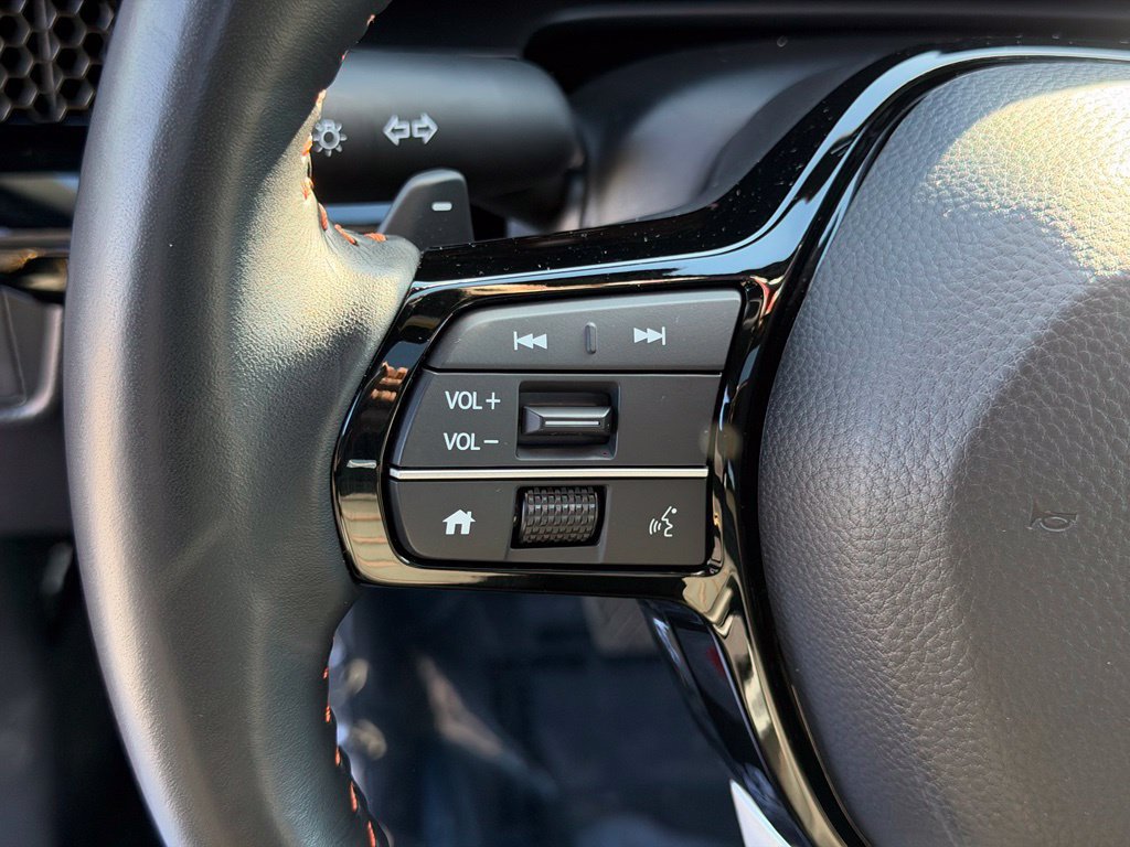 Used 2025 Honda CR-V Sport Touring image 27