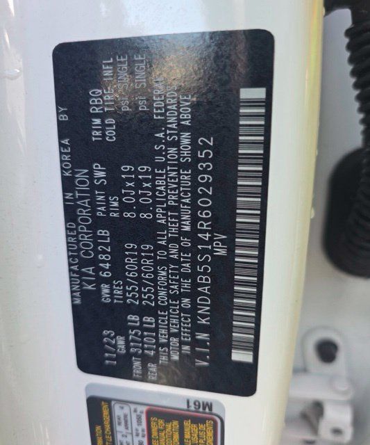 Certified 2024 Kia EV9 Light Long Range RWD image 16