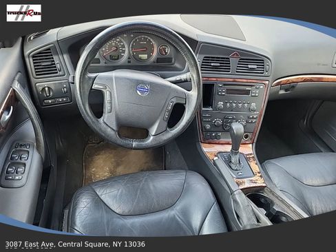 Used 2006 Volvo V70 2.5T image 9