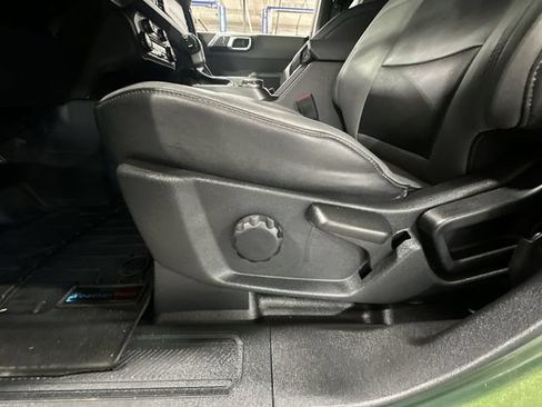 Certified 2023 Ford Bronco Black Diamond w/ Sasquatch Package AWD/4WD image 18