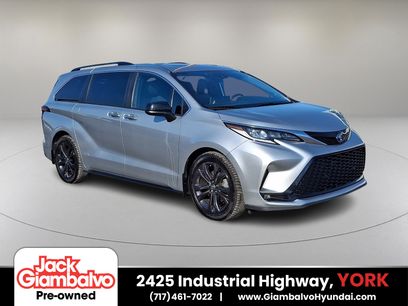 Used 2022 Toyota Sienna XSE