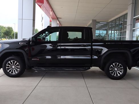 Used 2019 GMC Sierra 1500 AT4 w/ Off Road Performance Package AWD/4WD image 4
