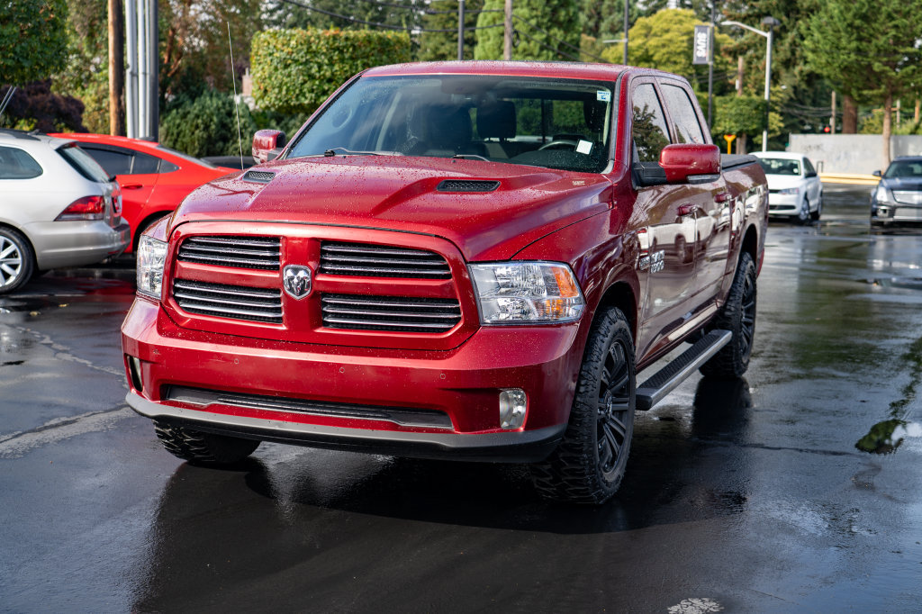 Used 2014 RAM 1500 Sport w/ Sport Premium Group AWD/4WD image 4