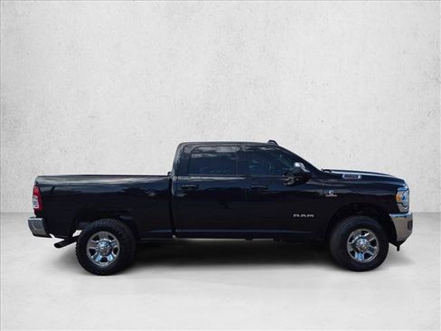 Used 2022 RAM 2500 Big Horn w/ Snow Chief Group AWD/4WD image 4