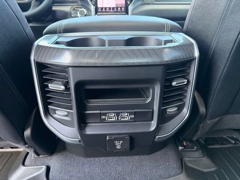 Used 2025 RAM 1500 Big Horn AWD/4WD image 26