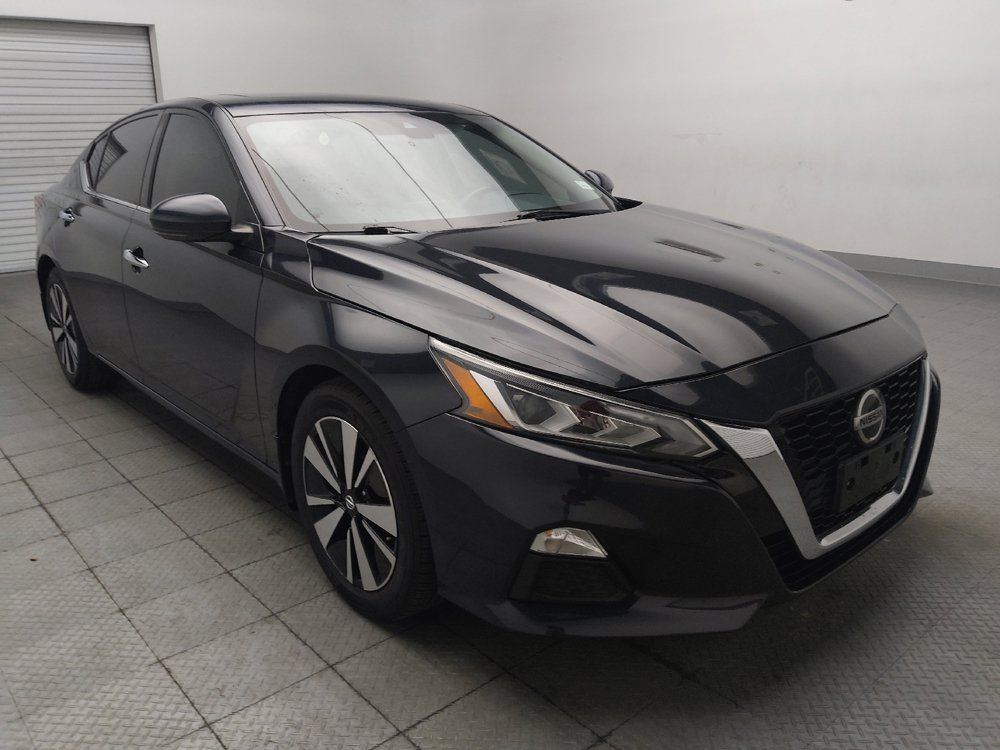 Used 2022 Nissan Altima 2.5 SV w/ SV Premium Package FWD image 13
