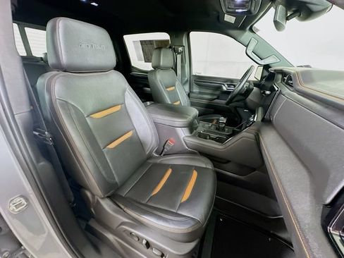 Used 2024 GMC Sierra 1500 AT4 w/ AT4 Preferred Package AWD/4WD image 33
