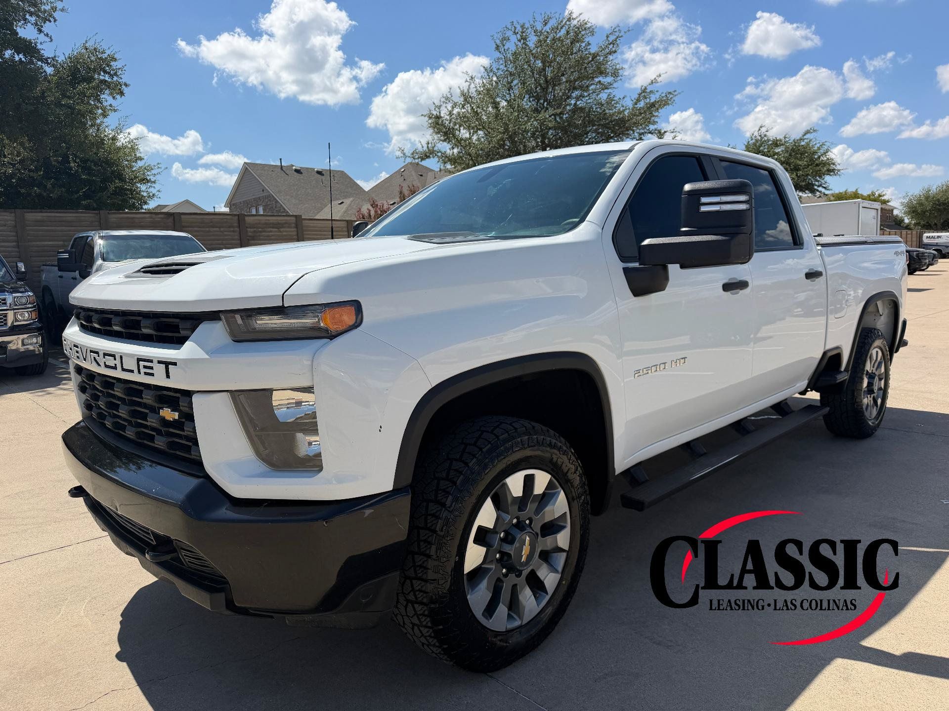 Used 2022 Chevrolet Silverado 2500 Custom w/ Custom Convenience Package AWD/4WD image 1
