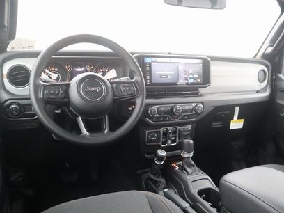 New 2026 Jeep Gladiator Sport