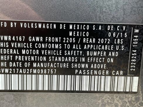 Used 2015 Volkswagen Golf S FWD image 36